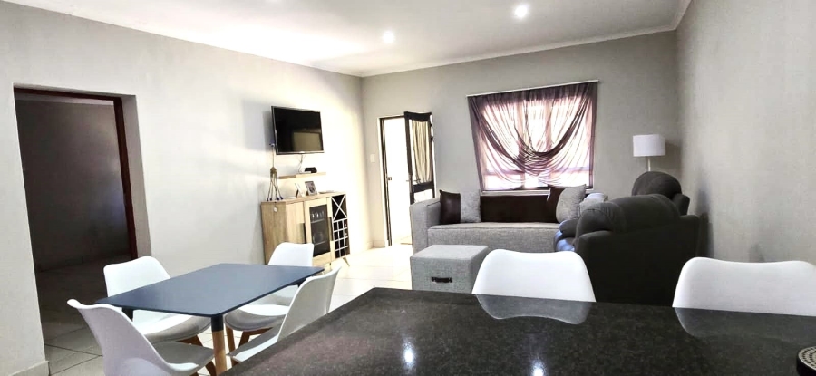 To Let 1 Bedroom Property for Rent in Modderfontein A H North West